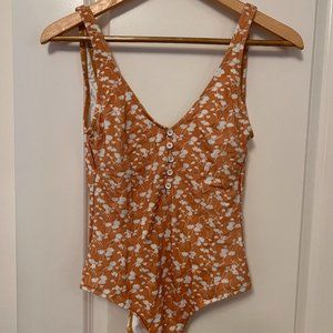 NWT Zulu & Zephyr yellow floral swimsuit, size small